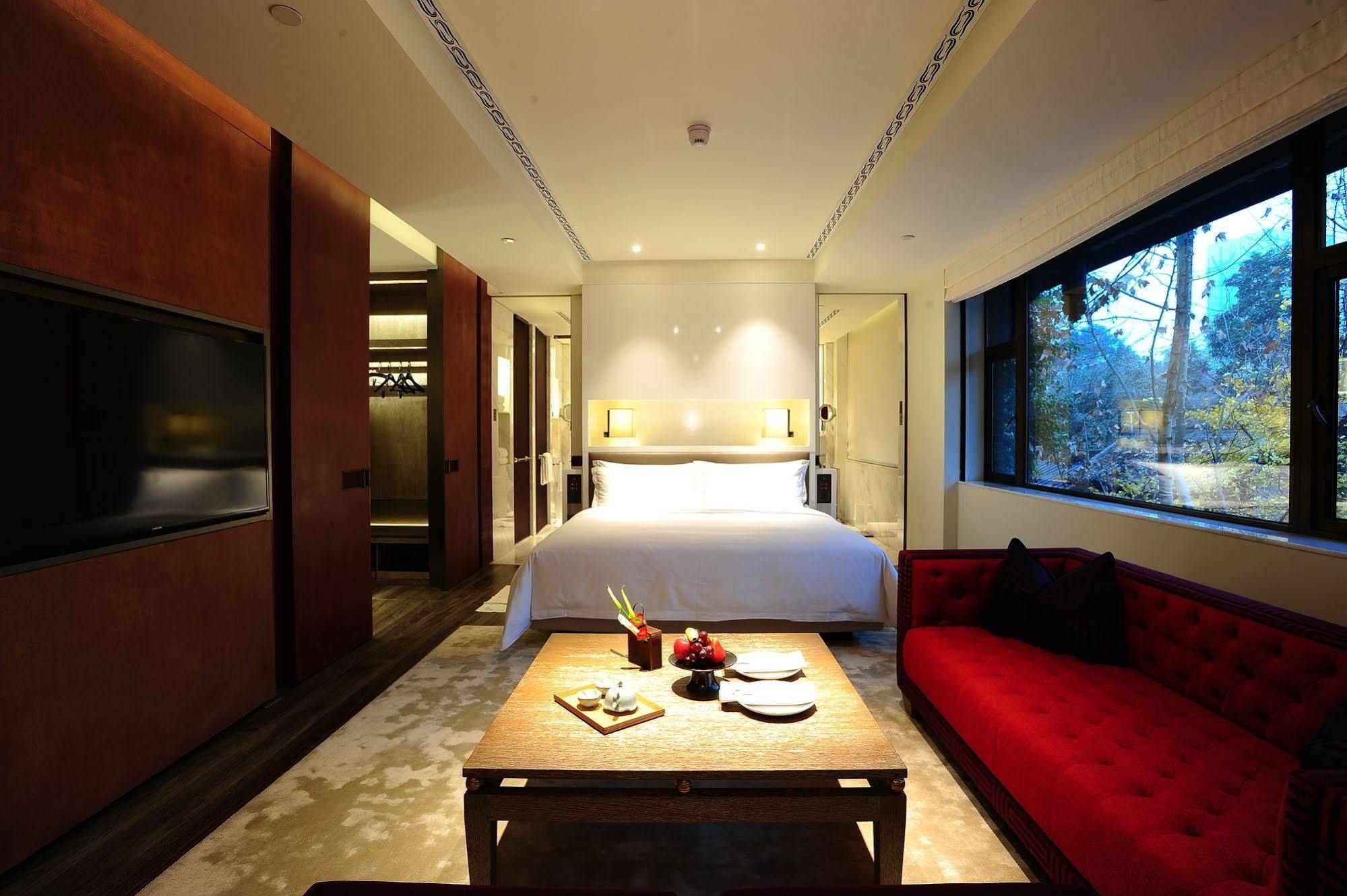 Guanyin Yiyuntai Hotel Chengdu Zewnętrze zdjęcie